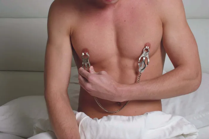Male Sex Toys Endurance Butterfly Nipple Clamps with Link Chain Intense Stimulation Spartacus